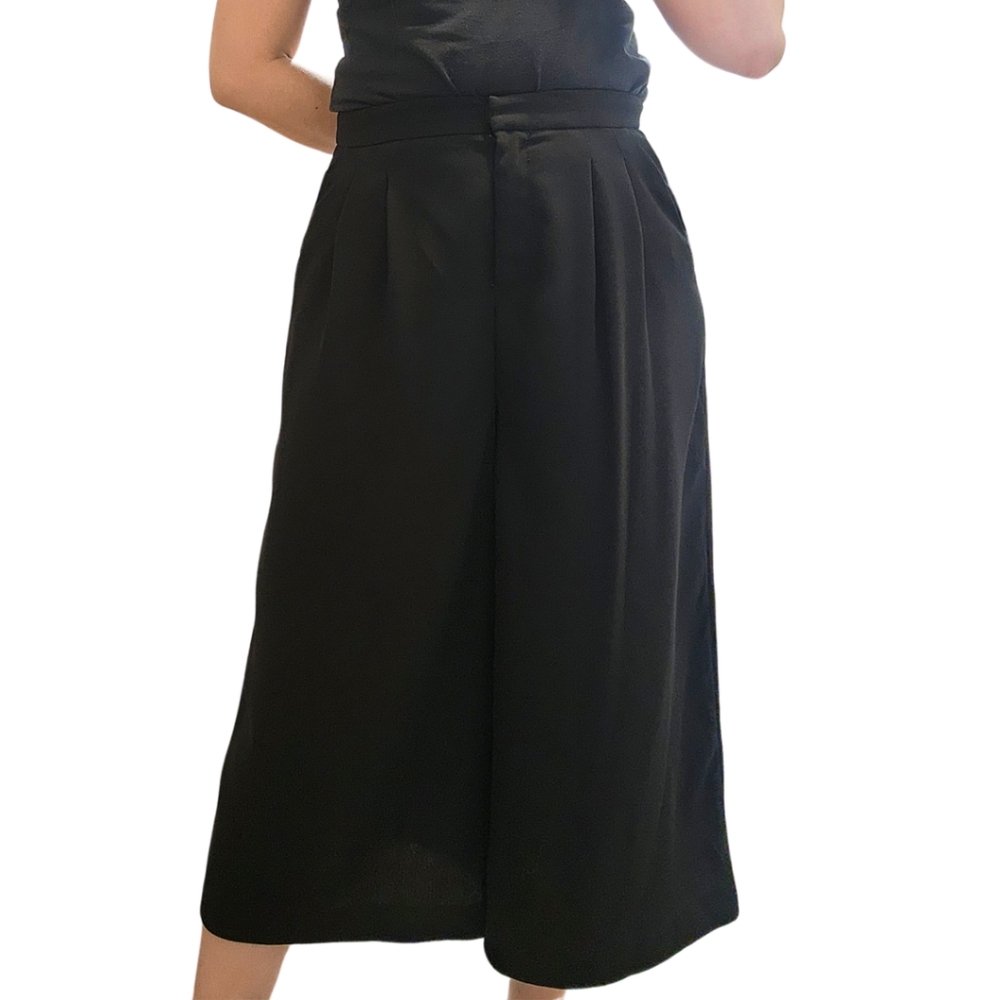 (Pre-loved) R&W office pants, wide leg crop pants - Picture 5 of 5